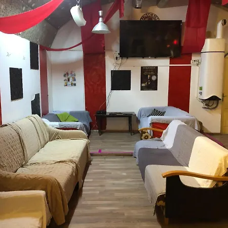 Apartment Whole Basement Former Pub For Stag Do, Bachelor House Party Flat