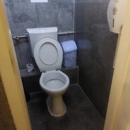 Appartamento Whole Basement Former Pub For Stag Do, Bachelor House Party Flat Budapest