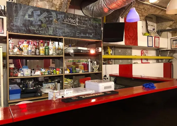 Whole Basement Former Pub For Stag Do, Bachelor House Party Flat Apartment *