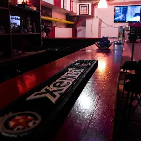 アパート Whole Basement Former Pub For Stag Do, Bachelor House Party Flat