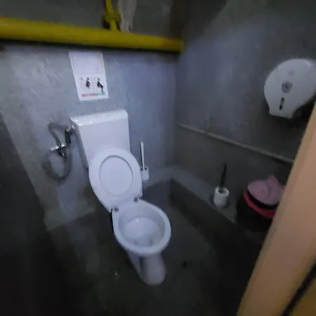 Whole Basement Former Pub For Stag Do, Bachelor House Party Flat * ブダペスト